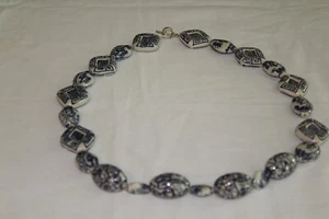 Blau und weiß Porzellan Perlenkette Fässer und Diamantformen - Bild 1 von 13