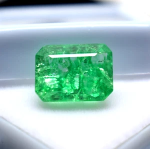 Natural Colombian Green Emerald 9.80 Ct Emerald Cut Certified Loose Gemstone - Picture 1 of 4