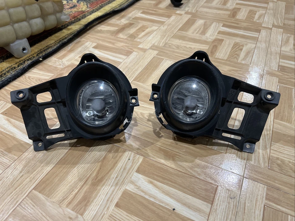 Luz antiniebla para conductor Mazda Miata 2003 Foto 1 de 4