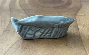 Vintage Wade Whimsies Red Rose Tea Miniature Figure England Blue Whale HTF Rare - Picture 1 of 6