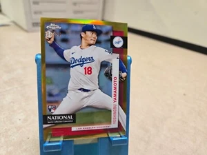 2024 Topps National Convention Gold Refractor /50 Yoshinobu Yamamoto Rookie RC - Picture 1 of 4