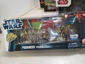 Hasbro Star Wars PodRacer Pilots Action Figure Battle Pack Toys R Us Exclusive - Picture 1 of 4