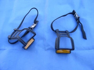 SCHWINN BICYCLE TOE CLIPS - PEDAL STRAPS FOR Model 700C Trail Way Bike - Picture 1 of 4