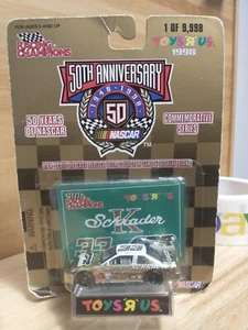 Racing Champions Nascar 1/64 Diecast #33 Dayco Toys R Us Ken Schrader 1998 Neu in Verpackung - Bild 1 von 6