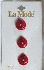 Bb Lady Bug Button SET of 3 on ORIGINAL CARD Vintage