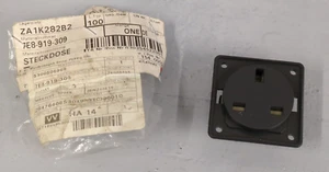 New Berker 26972 13A 250V Mains socket unswitched. VW 7E8 919 309 - Picture 1 of 5