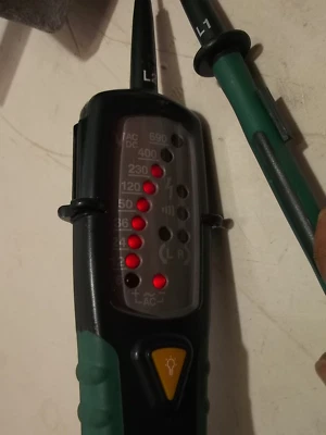 Voltage Tester Greenlee GT-55e Handheld - Image 1 of 4