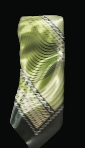 Milano Moda Seidenkrawatte grün & schwarz geometrisches Muster T01 AE - Bild 1 von 2