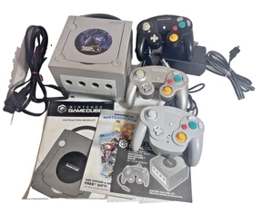 Pokemon XD Gale of Darkness GameCube Limited Edition Bundle - 3 Controller - Bild 1 von 24