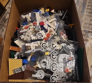 LEGO 22+ lbs Pounds Misc Random Parts Pieces Building Plates Blocks Bulk Lot - Picture 1 of 4