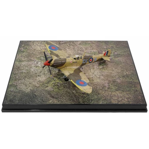 SUPERMARINE SPITFIRE MK.IX LDR N.145 SQUADRON 1943 1:72 Forces Of Valor Mezzi Mi - Immagine 1 di 1