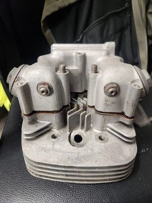 BSA 250 B25 1969 Starfire culata 2278 Foto 1 de 4