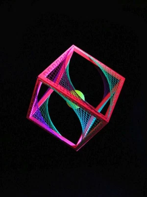40cm 3D String Art Deko Würfel "Fire" Neon Party Goa Blacklight UV Cube - Bild 1 von 3
