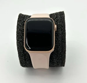 Apple Watch Series 4 40MM Aluminum GPS LTE Parts Only -READ DESCRIPTION - Picture 1 of 11