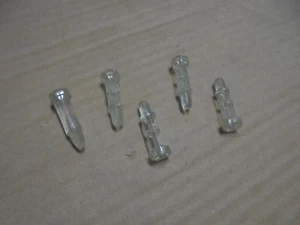 5 VITI PLASTICA BIANCHE PER FANALINI FIAT LANCIA ALFAROMEO TIPO LUNGHE - Picture 1 of 1