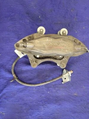 Pinza de freno delantera izquierda Chevrolet Camaro SS 2010-2015 Opt L99 Brembo Foto 1 de 4