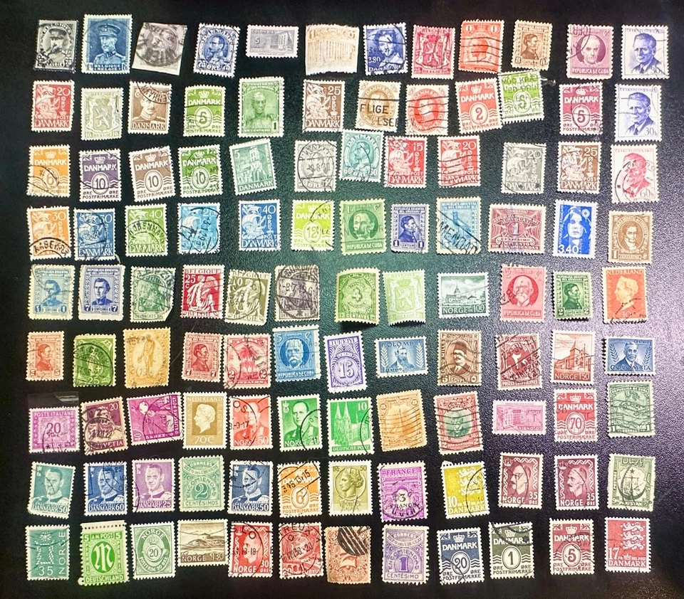 Estampillas mundiales de calidad diferente B744, 100+ Foto 1 de 1