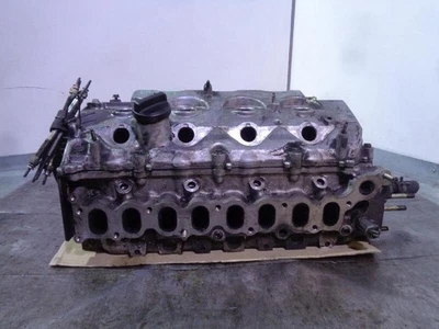 1110127033 Cylinder Head R. for Toyota Corolla (E12) 2.0 Turbo Diesel 2001 4965341 - Image 1 of 4