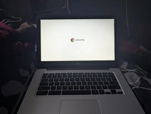 HP  14 G4 Chromebook, 16GB SSD, 4GB RAM, WiFi, , 14inch screen FREE SHIPPING - Picture 1 of 5