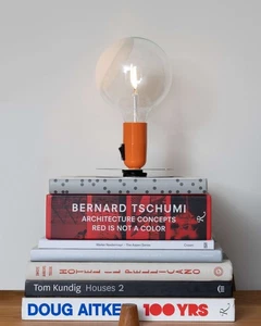 FLOS Lampadina - Lampada da tavolo design Achille Castiglioni 1972 - Foto 1 di 1