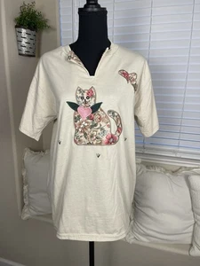 Mrs. B & Company A Cottage Industry Embroidered Cat And Patch Top Medium - Picture 1 of 7
