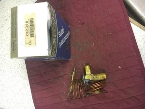 Válvula de expansión de aire acondicionado NORS 1964-74 BUICK CADILLAC CHEVROLET OLDSMOBILE PONTIAC  - Imagen 1 de 2