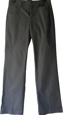 Dockers Banish the blah Women  Medium Grey Khaki Pants 4 M - Image 1 of 4