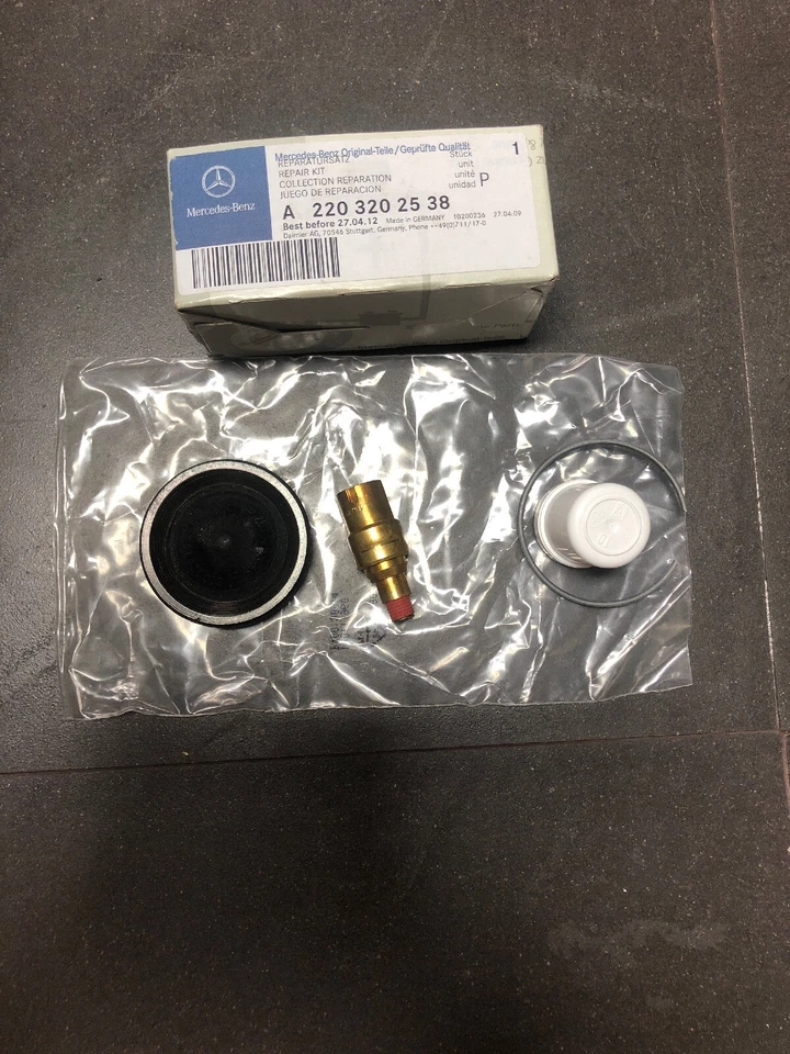 Kit de sellado de resorte de aire genuino Mercedes Benz S350 S430 S500 S55 S65 AMG 2203202538 Foto 1 de 1