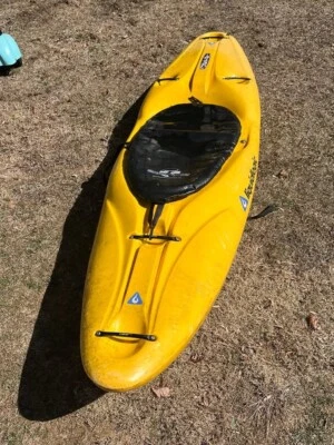 LiquidLogic Whitewater Kayak - Jefe - Image 1 of 3