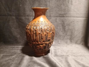 Exquisite 7,5" Perser Repousse Figurale Kupfer Vase Geflügeltes Pferd Signiert  - Bild 1 von 16