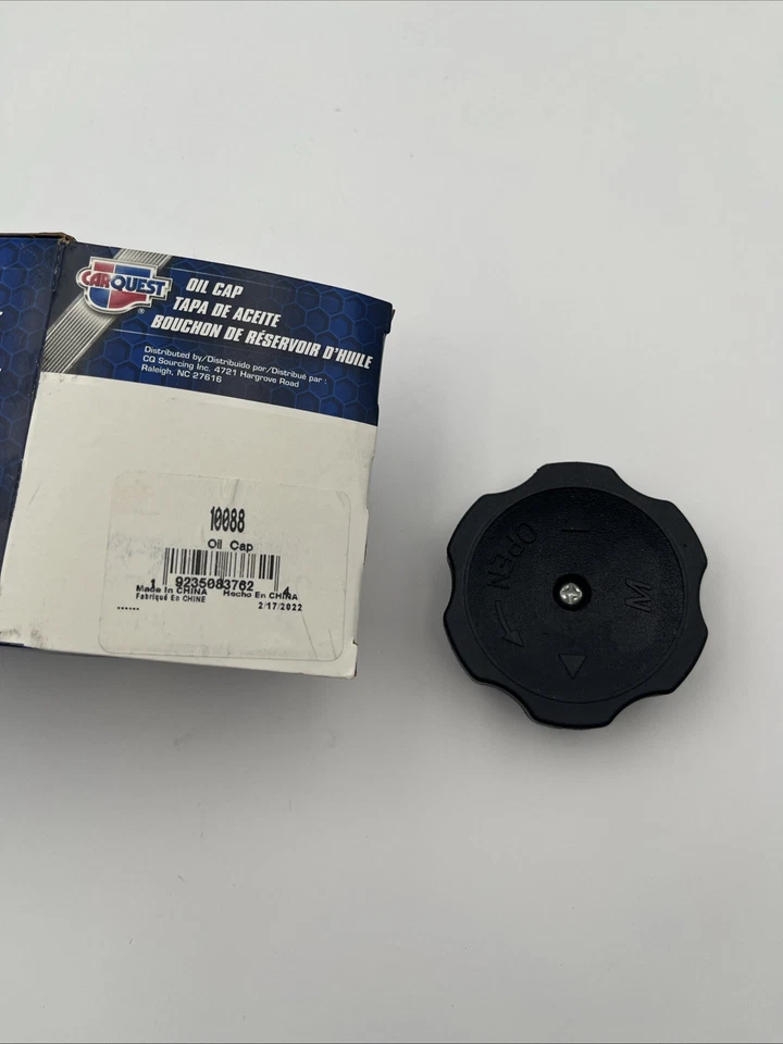 Tapa de llenado de aceite de motor Carquest 10088 Foto 1 de 4