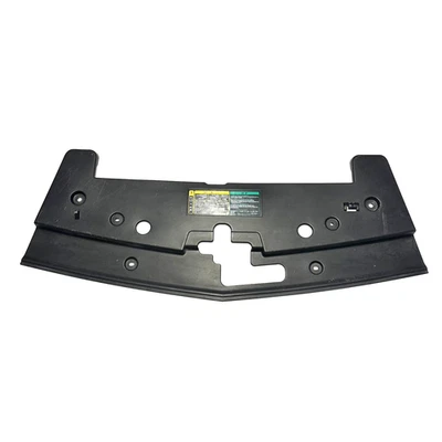 Panel de moldura de cubierta de radiador Ford Mustang 2005-2009 Foto 1 de 4