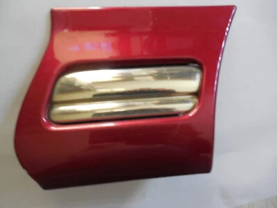 Cadillac Sedán Deville 1997 1999 guardabarros delantero derecho moldura usado OEM rojo Foto 1 de 4