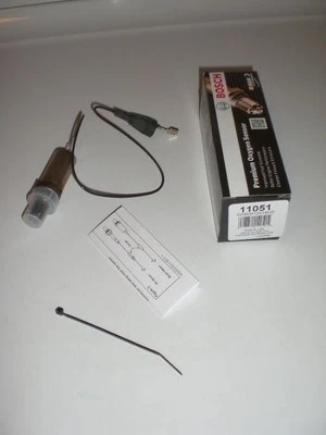 Sensor de oxígeno premium automotriz Bosch 11051 HECHO EN EE. UU. varios autos camiones SUV Foto 1 de 4