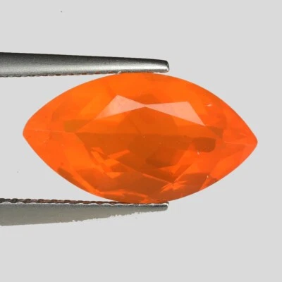 3.83ct Gorgeous! Natural Orange Color Mexican Fire Opal Loose gemstone. - Image 1 of 4