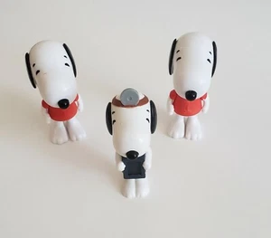 Snoopy Fußball Figur und 1 Arzt Kinder Essen Spielzeug - Bild 1 von 4
