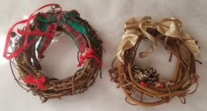 2 Stck. - 3" Runde Feiertag hängende Ornamente (Holz) - Bild 1 von 2