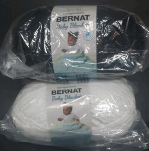 Yarnspirations Bernat Baby Blanket Yarn Super Bulky - Licorice (Black) & White - Picture 1 of 9