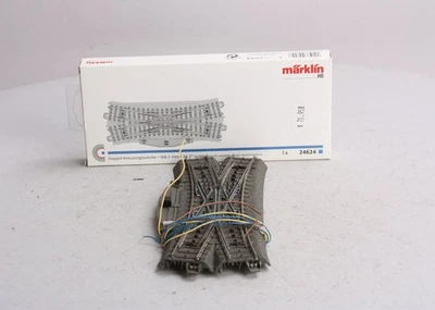 Marklin 24624 HO 7-13/32" Radius 24.3° 188,3mmC-Track Double Slip Switch Turnout - Image 1 of 4