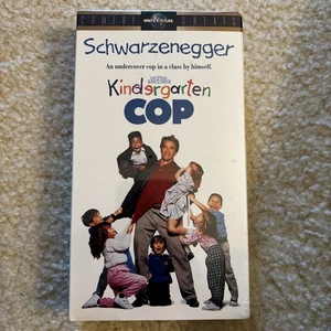 Kindergarten Cop. Sealed VHS. 1998. Arnold Schwarzenegger - Picture 1 of 6