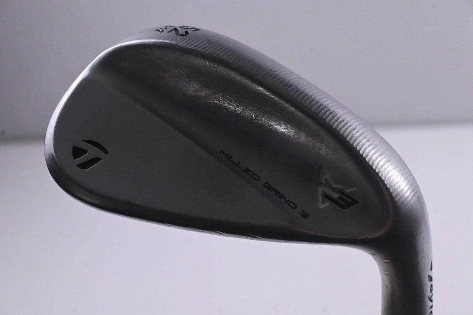 Taylormade Milled Grind 3 Chrome Gap Wedge / 52 Degree / Stiff Flex Dynamic Gold - Image 1 of 4