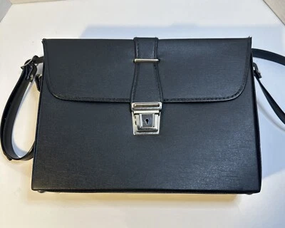 Vintage POLAROID Black Hard Leather Carrying Case Bag for  Land Camera - Image 1 of 4