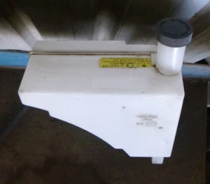 Nissan Tiida 06-09 Overflow Coolant Bottle - Picture 1 of 3