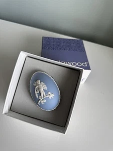 Beautiful Wedgewood Jasper Easter Egg, Candy Box Egg Miniature - Picture 1 of 4