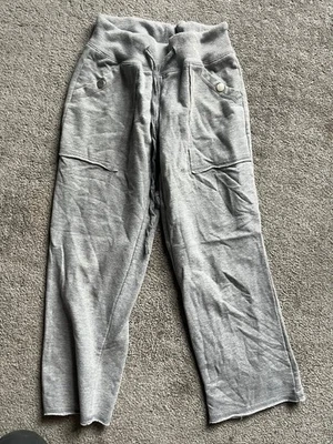 Poof Excellence, Gray fleece Capri sweatpants for girls, Size small - Image 1 of 4