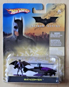 2005 Hot Wheels Batman Begins Batcopter und Mini Figur - Bild 1 von 3