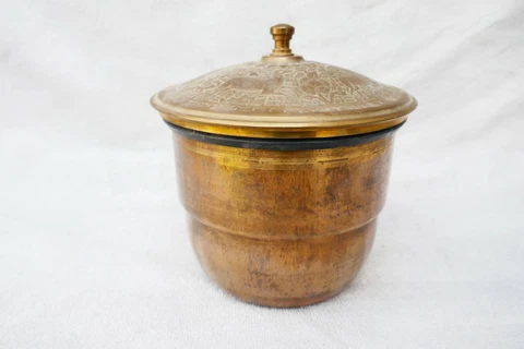 Vintage Brass Old Kitchen Steamer Insert Pot lid Repurpose Planter / Storage Pot Cover