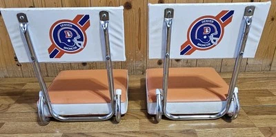 Asiento de estadio plegable acolchado de fútbol americano vintage de los Denver Broncos logotipo antiguo - par Foto 1 de 4