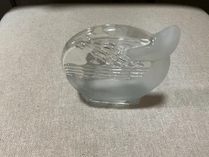 Partylite Orca Wal Teelicht Votivkerzenhalter Milchglas - Bild 1 von 2