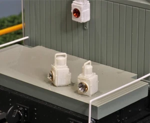 Detaillierte BR (Midland Region) Öl Typ Scheinwerfer (Kit L11) - MIT KRISTALLEN - O Ga - Bild 1 von 3